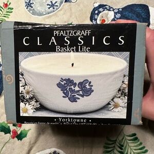 Pfaltzgraff Classics Yorktowne Basket Lite Candle